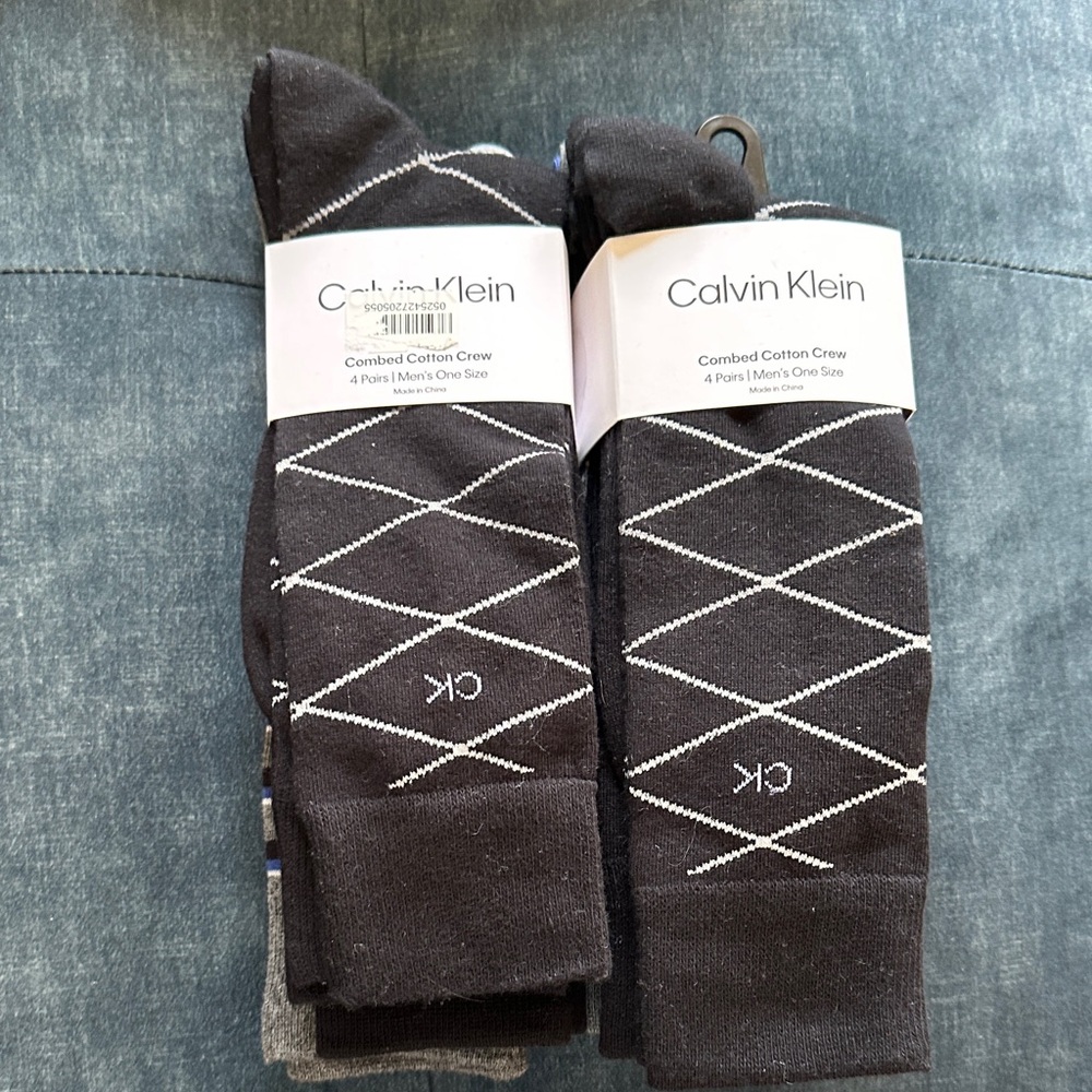 Calvin Klein Men's Black Argyle Dress Socks (2-pack of 3)